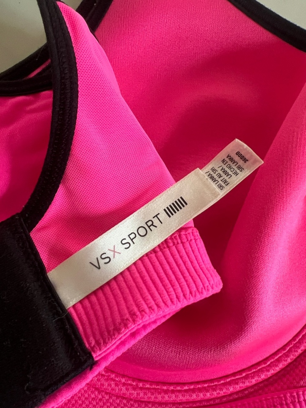 VS Sport Sports Bra - Picture 3 of 3